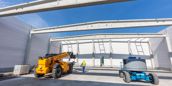Pintar Fachadas de Naves Industriales, Fábricas y Almacenes en Tarragona · Pintar Construcción de Obra Nueva